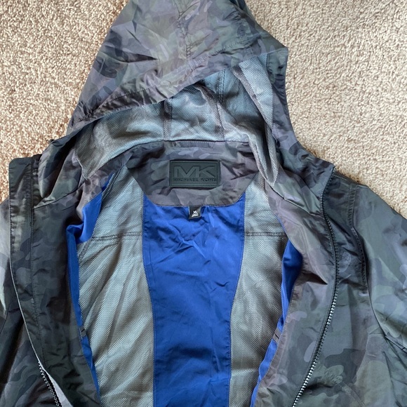Michael Kors Men’s Camouflage Jacket XL - Picture 4 of 4